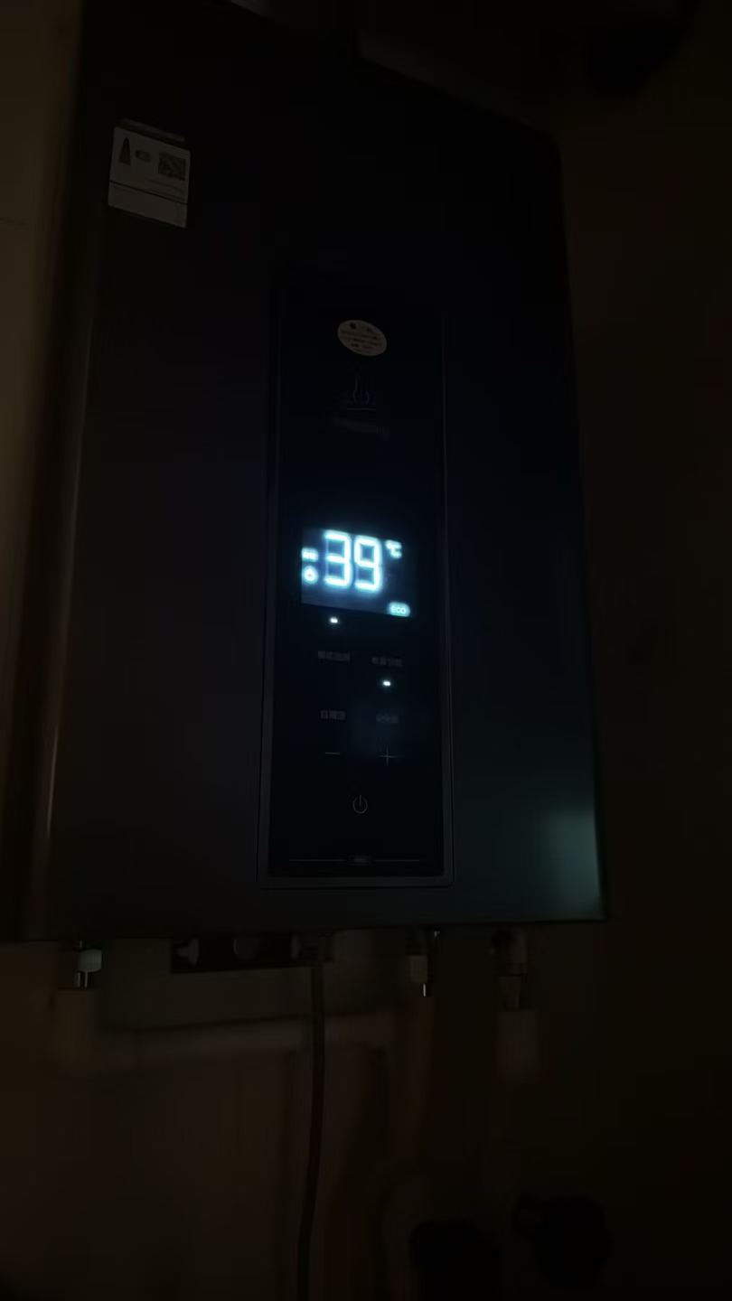 厨房热水器